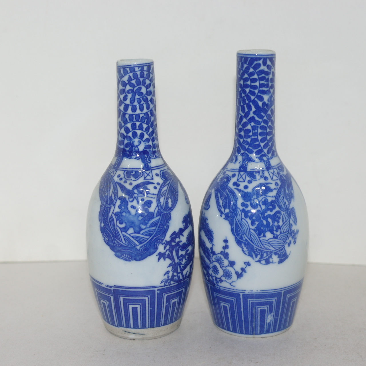 100년이상된 청화백자화문 주병 2점