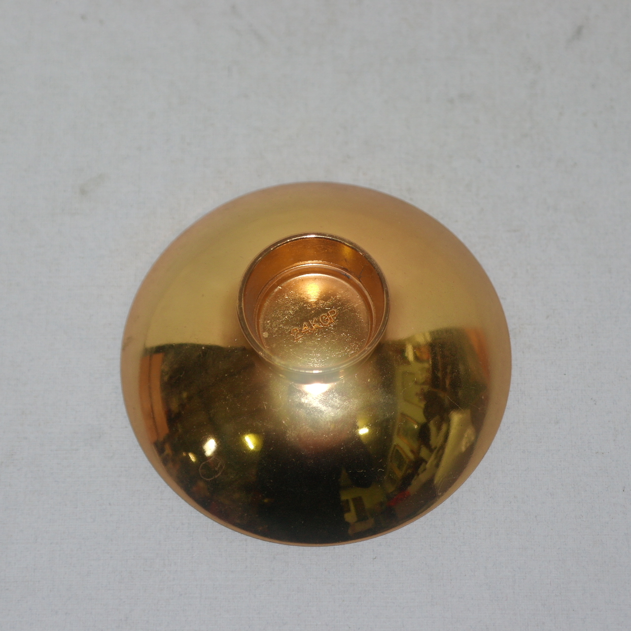 청동에 24K 금도금된 산수폭포문 잔