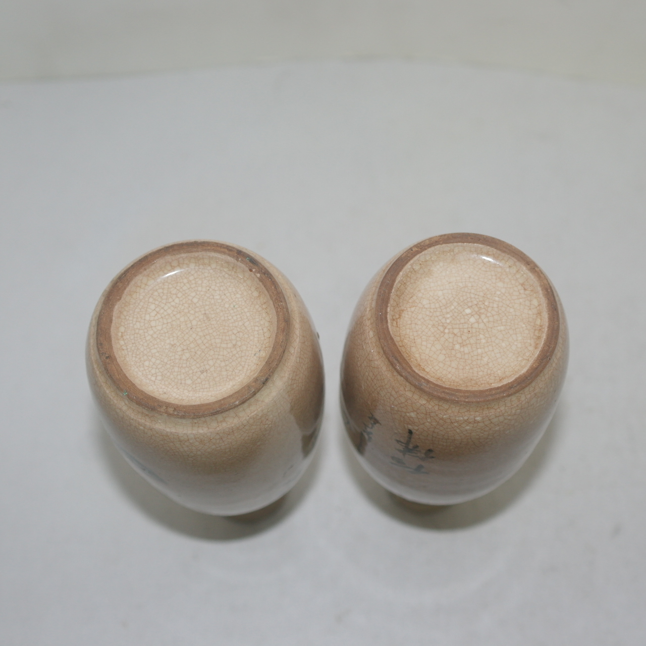 100년이상된 분청자도인문 주병 2점