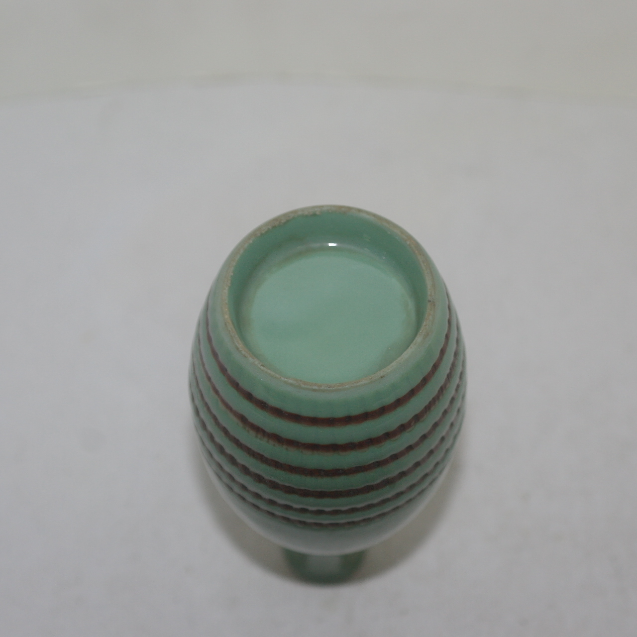 연대가좋은 청자 주병