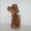 원목나무에 통으로 조각된 곰 조각상