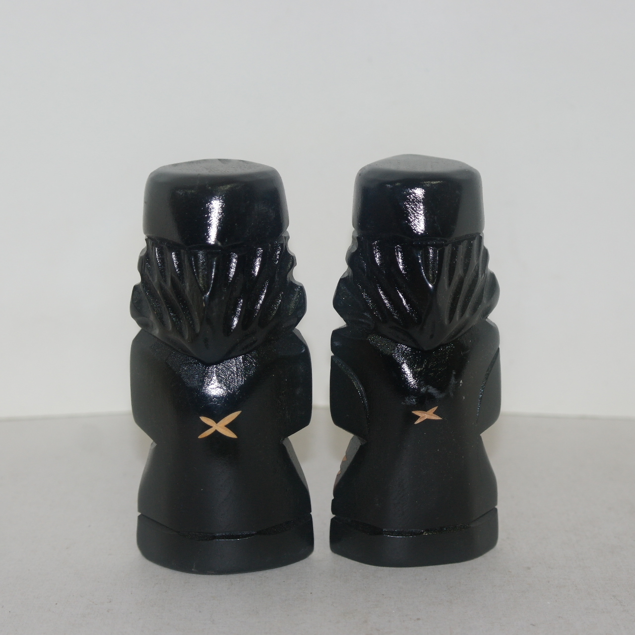 원목나무로된 인형 2점