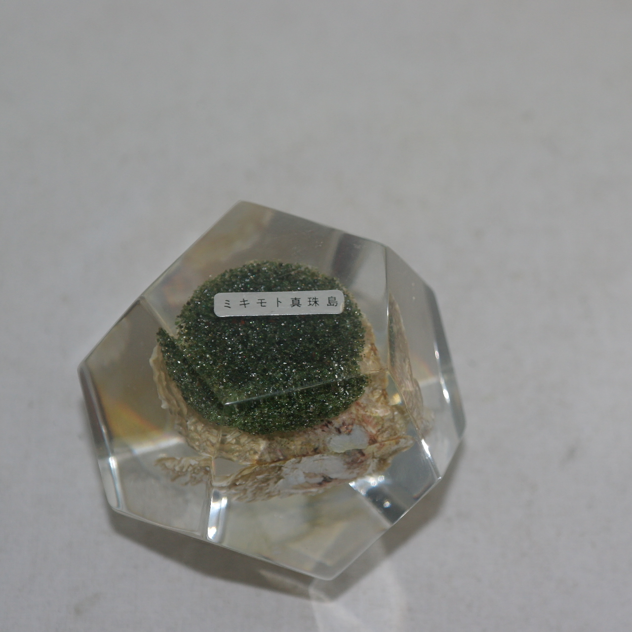 진품진주가 장식된 장식구