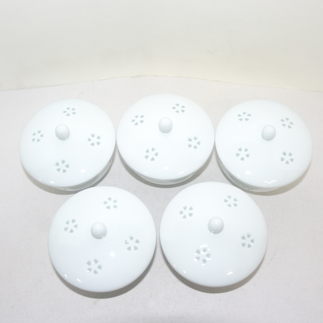 순백자 투각화문 두껑있는 잔 5점셋트