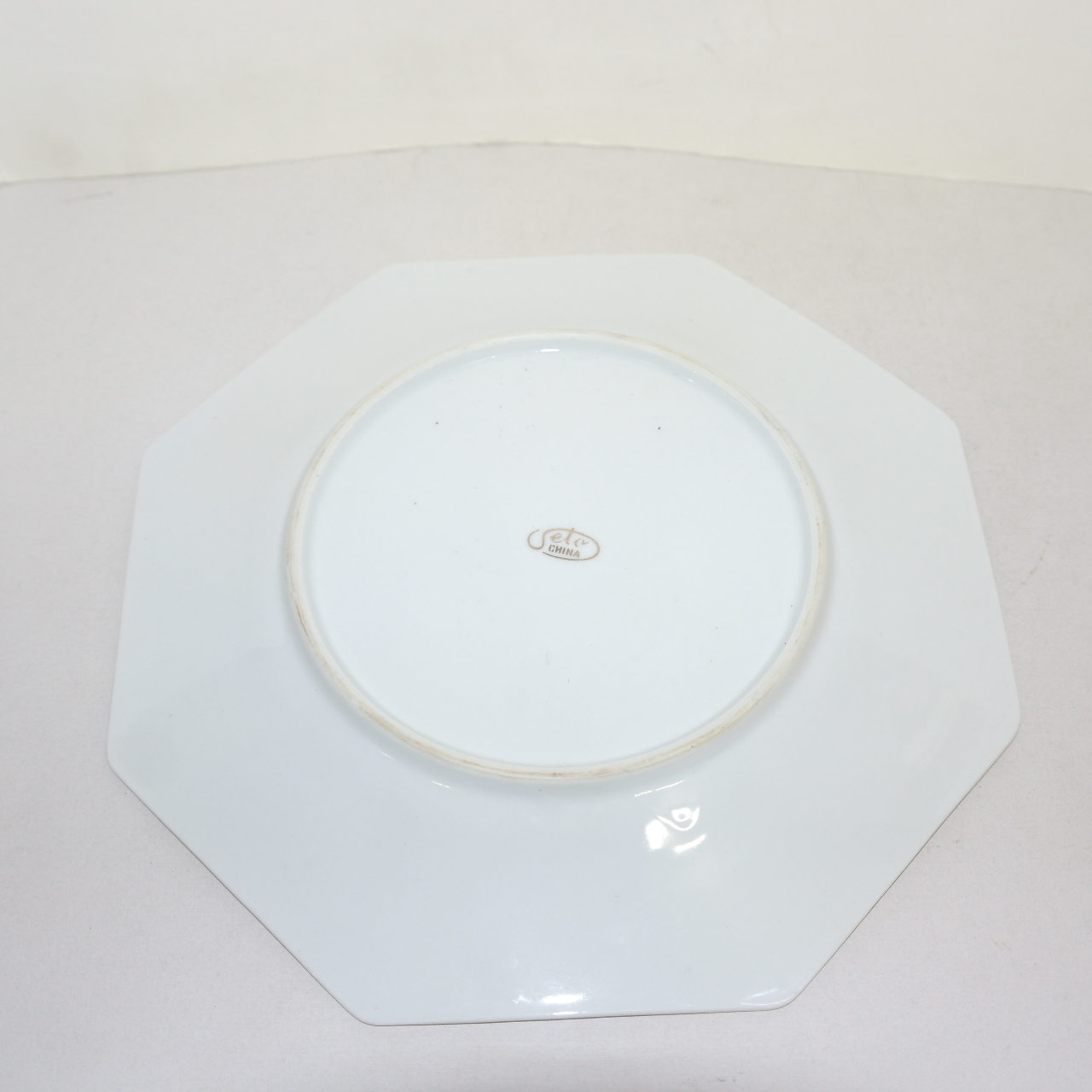 백자 진주빛 화문 팔각 대완