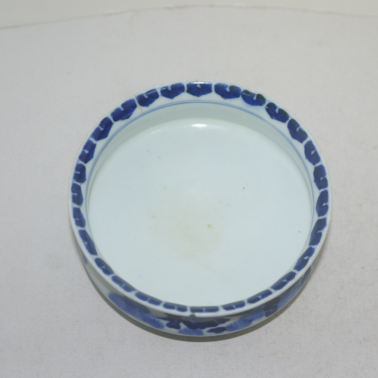 100년이상된 청화백자 용문 향완