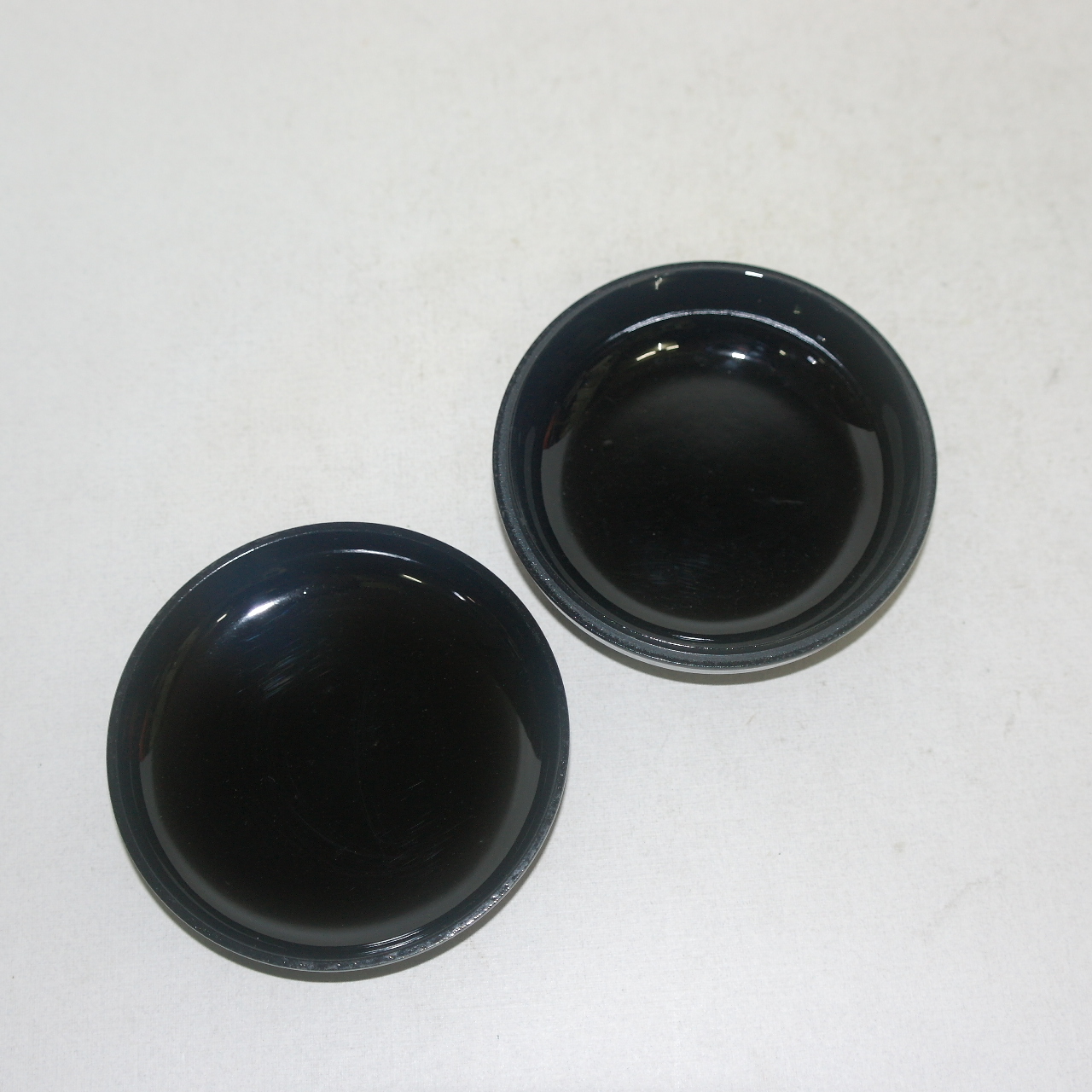 금채화문 그림이 있는 향합