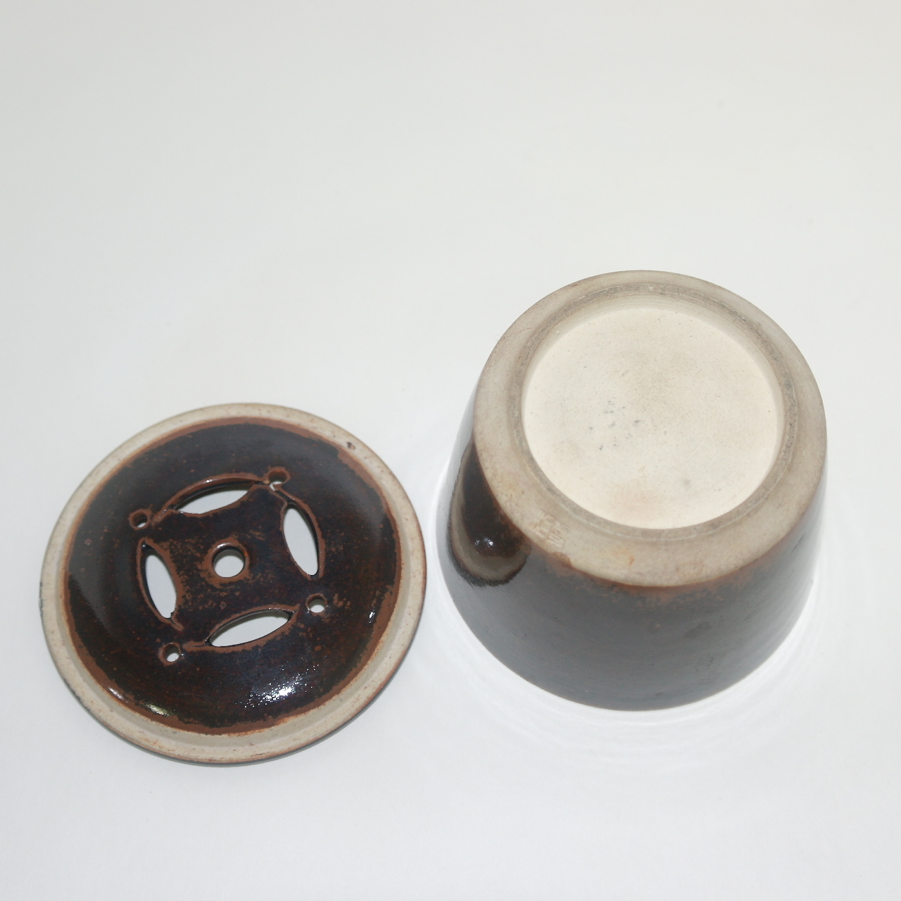 연대가좋은 청자 덴모꾸 퇴수기