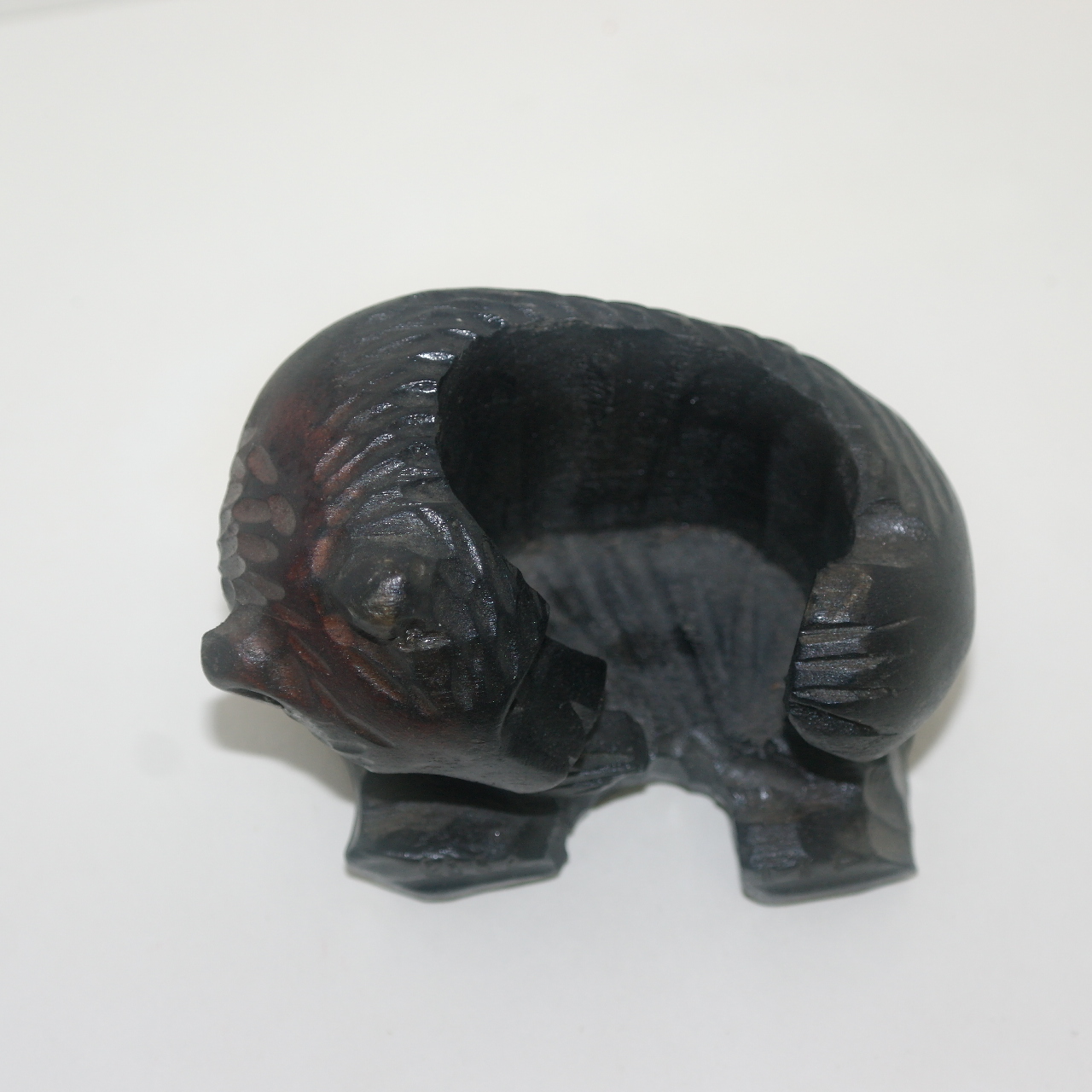 나무로된 곰 조각 받침