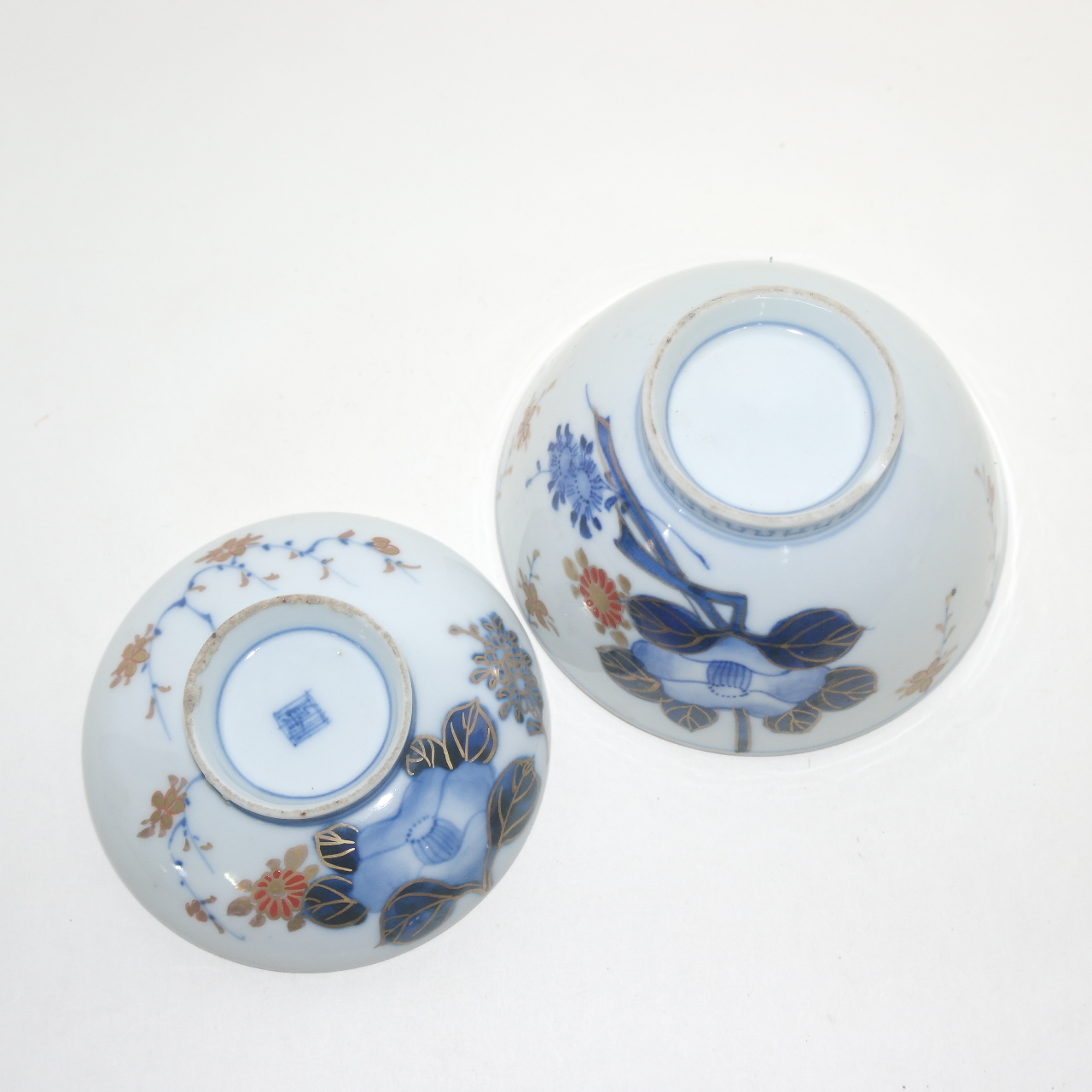 100년이상된 고이마리 청화백자진사금채화문 개완