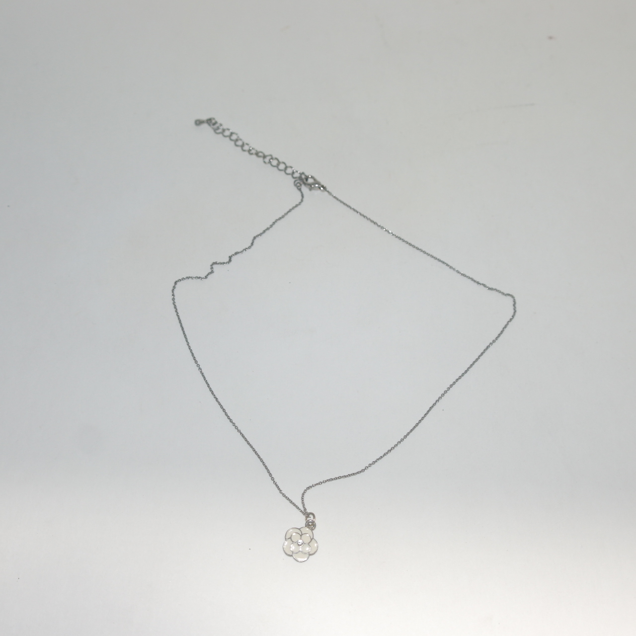 칠보 꽃문양 목걸이