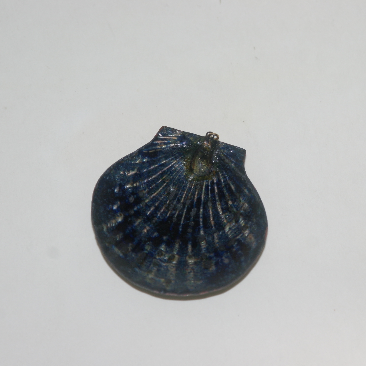 청동 칠보로된 조개모양 목걸이 추