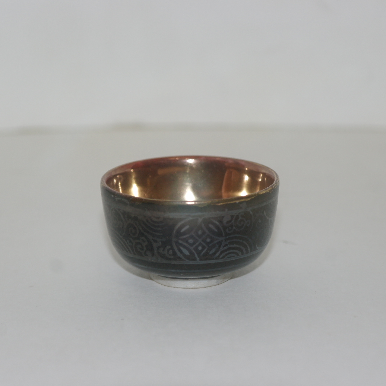 연대가좋은 구다니 철화추상문 금채 잔