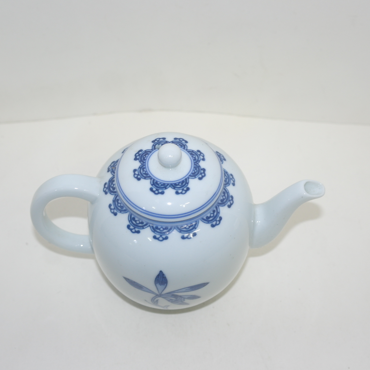 이마리 청화백자 화문 주자