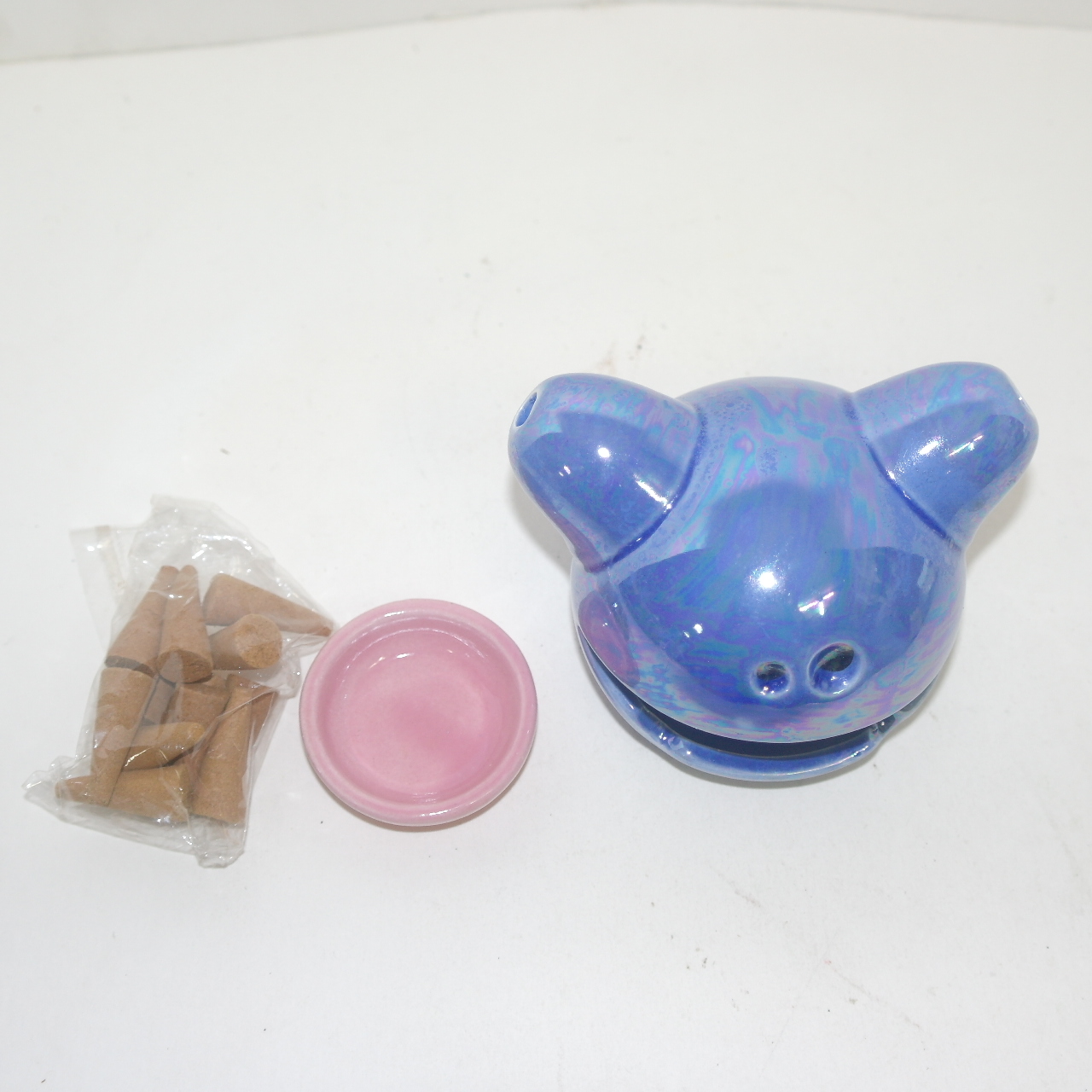 청자도자기 동물모양의 향호