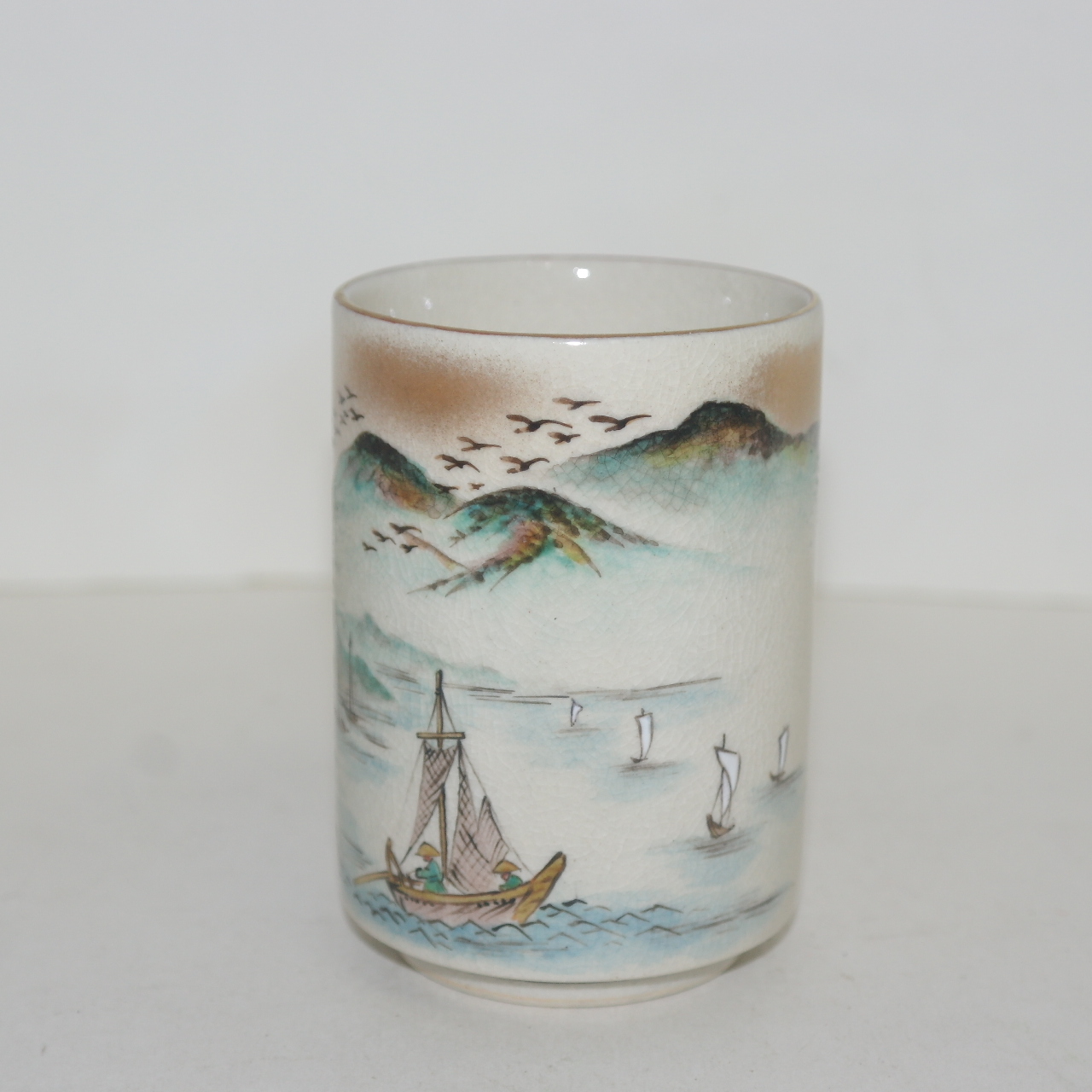 명품 사스마분청자 산수문 잔