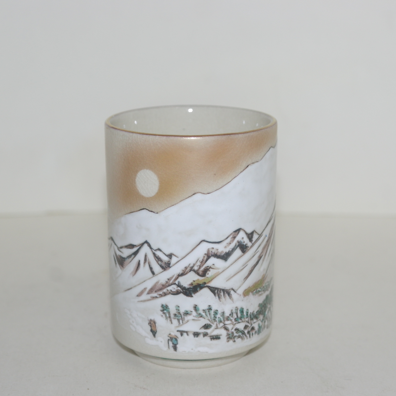 명품 사스마분청자 산수문 잔