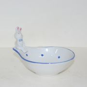 청화백자 토끼가 앉아있는 완