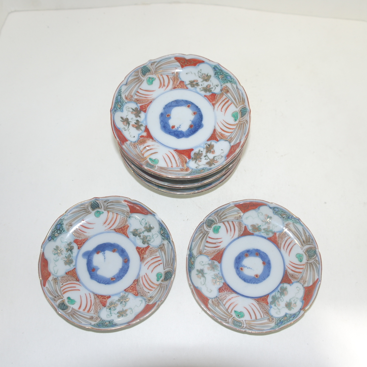 100년이상된 청화백자진사금채화문 화형완 9점일괄