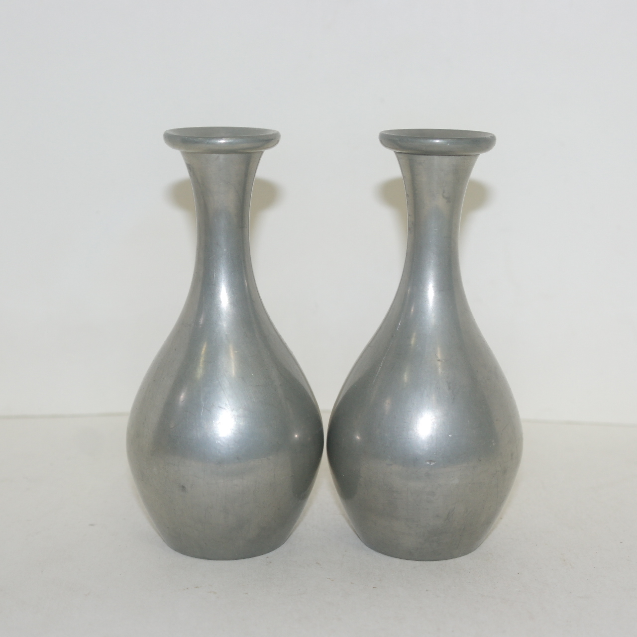 골동-묵직한 전체주석으로된 주병 2점