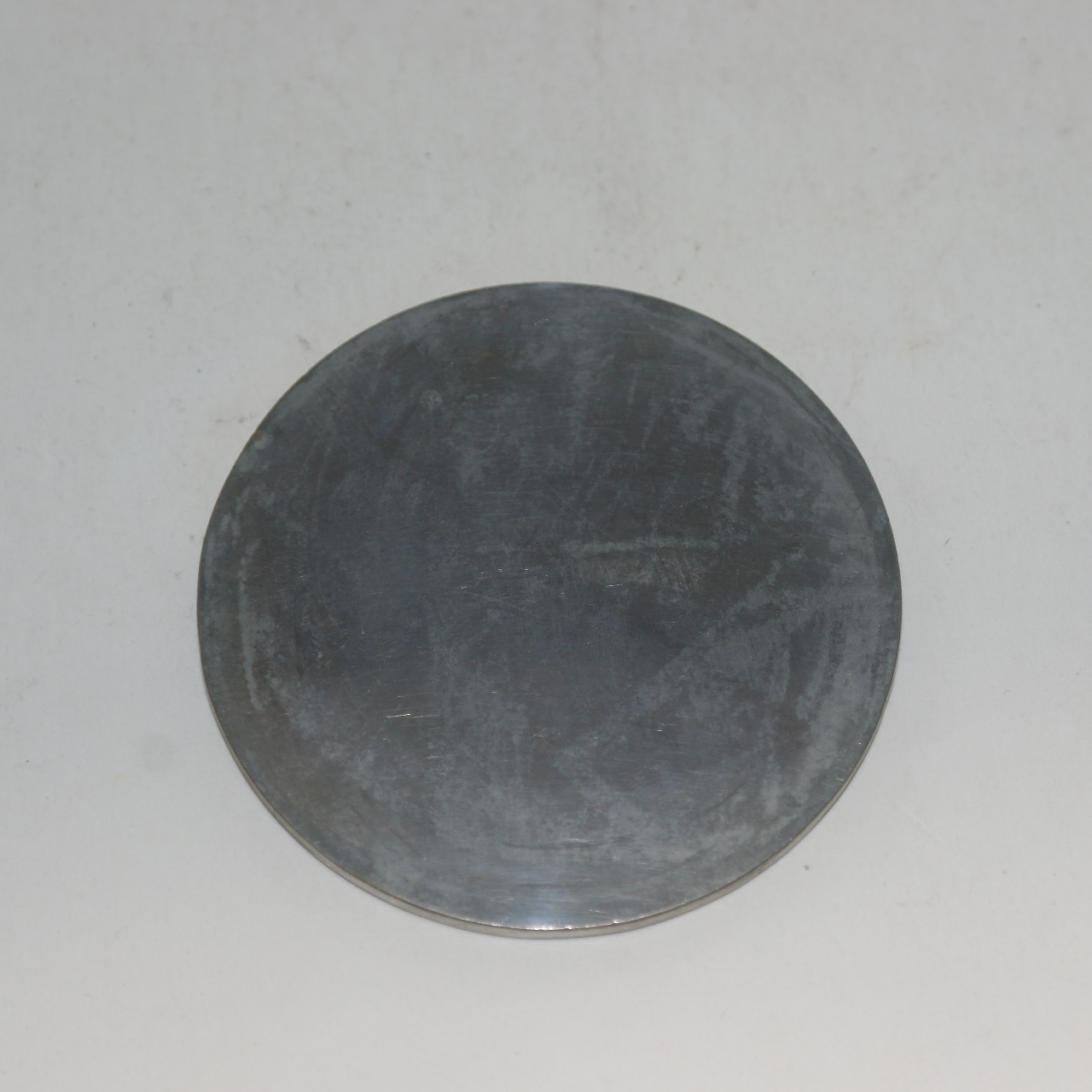 연대가좋은 백동으로된 차비매병(差比賣命) 동경(거울)