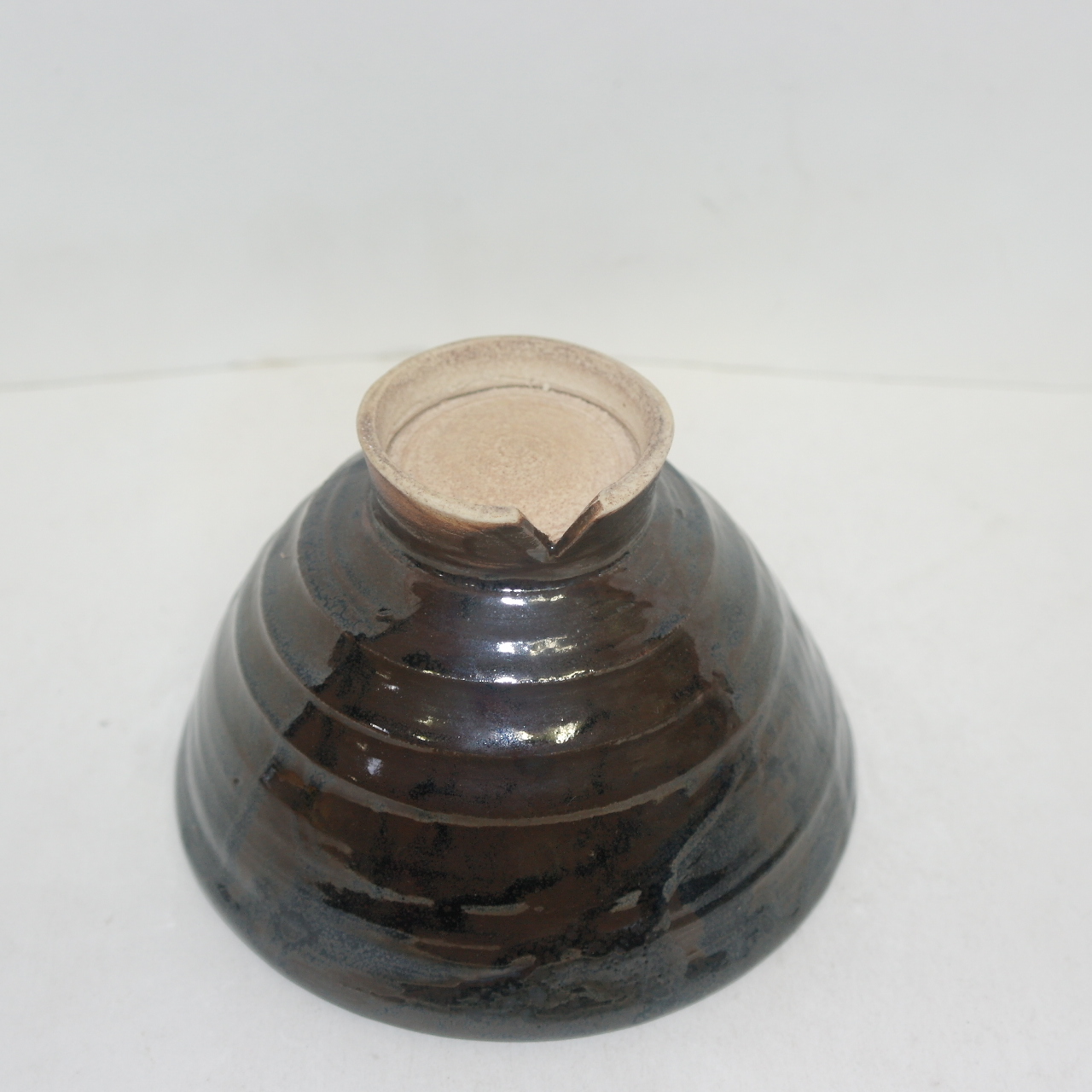 굽따인 흑유청자 말찻잔