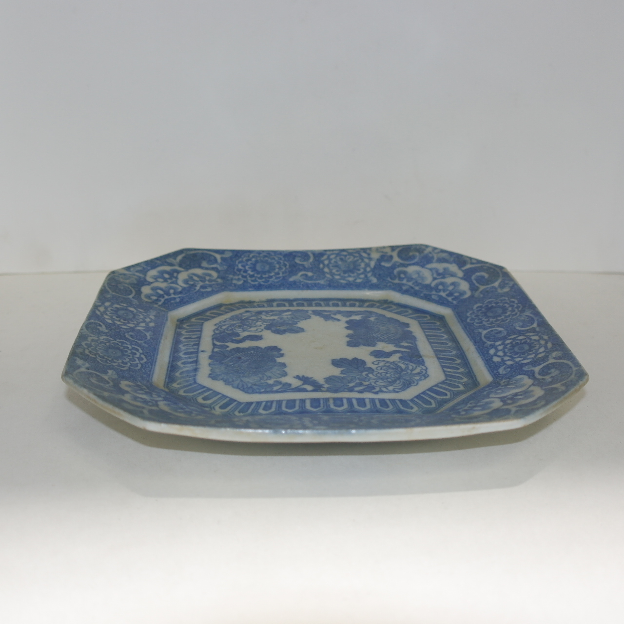 연대가좋은 청화백자화문 사각대완