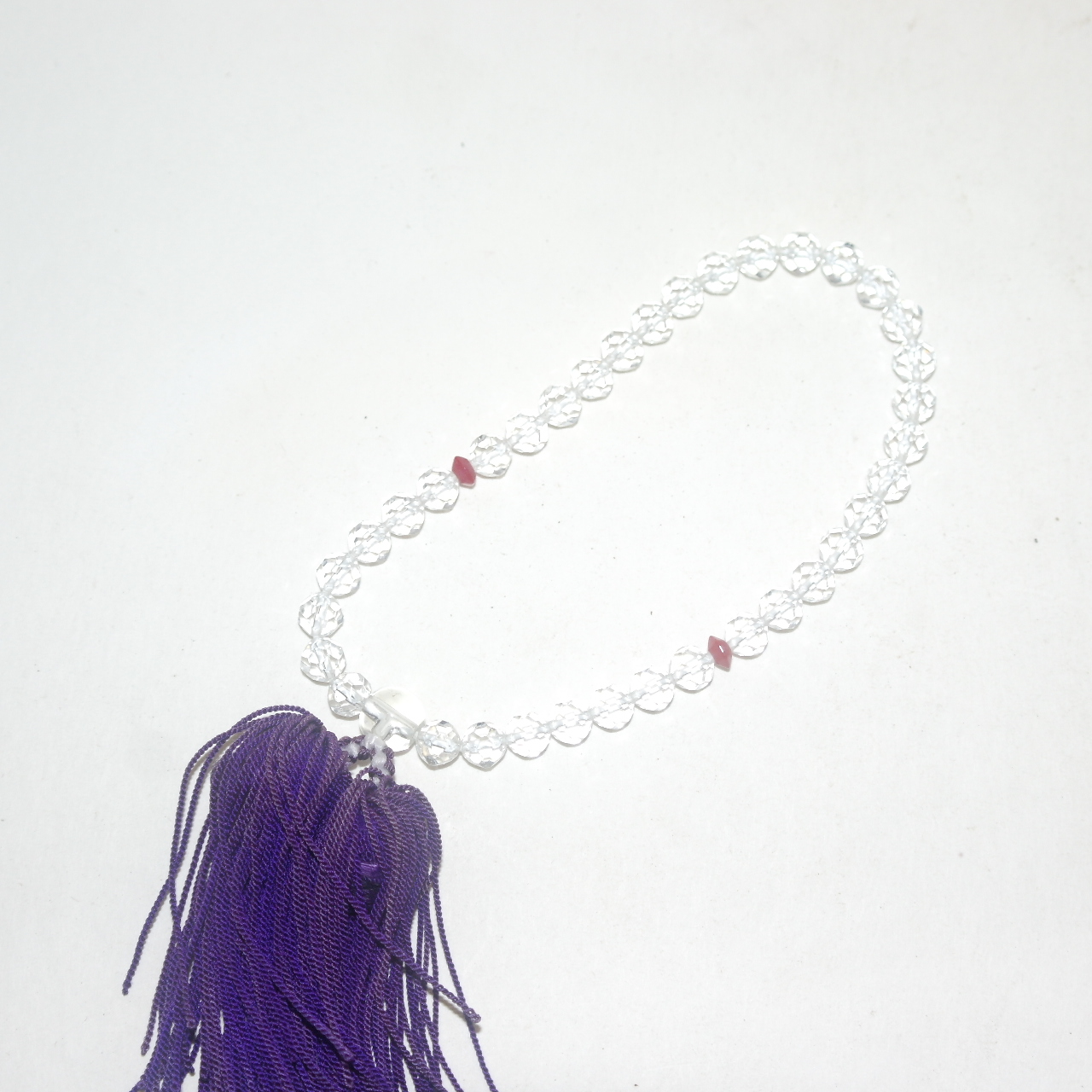 수정으로된 염주