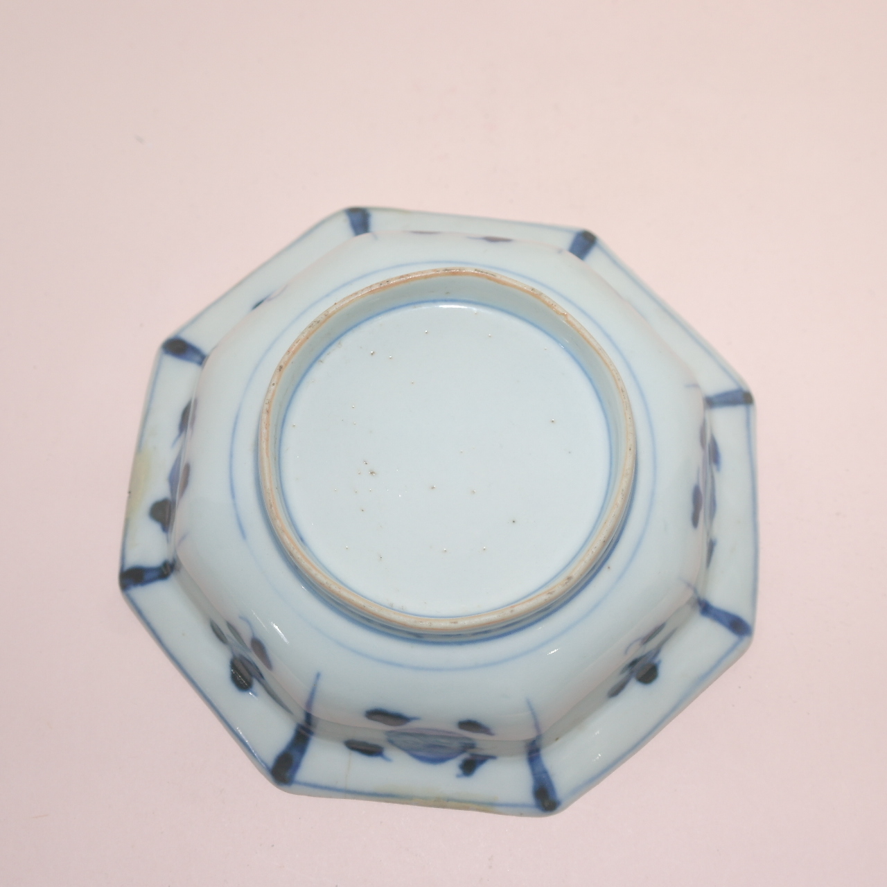 100년이상된 고이마리 청화백자진사금채화문 팔각완