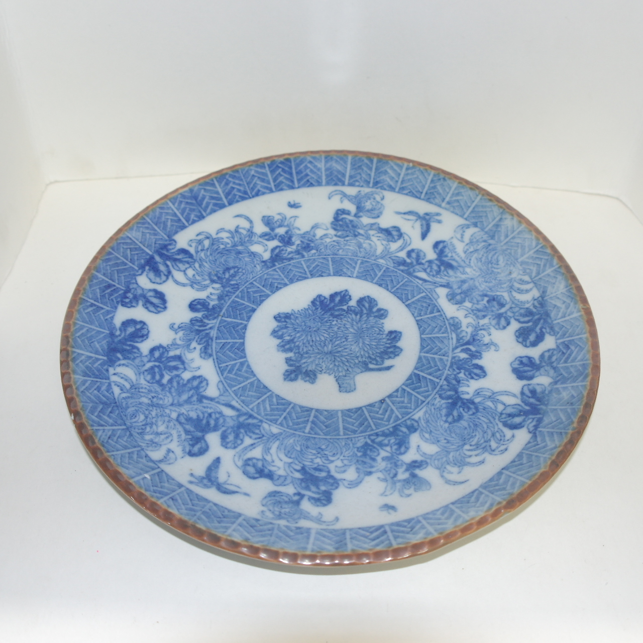 연대가좋은 청화백자 나비조충문 대완