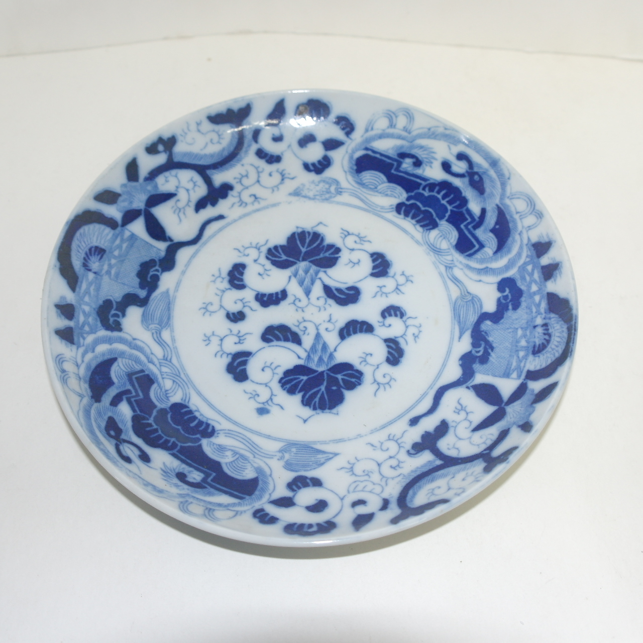 연대가좋은 청화백자화문 대완