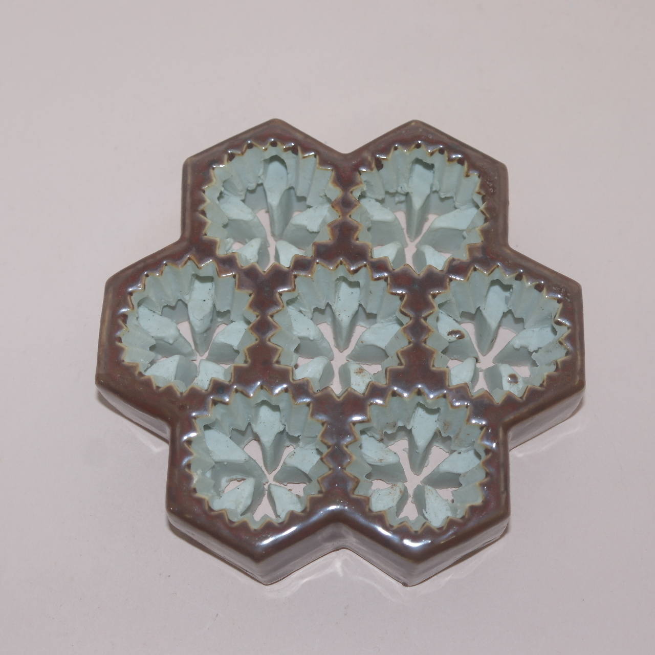 연대가좋은 청자 꽃꽂이용 침봉