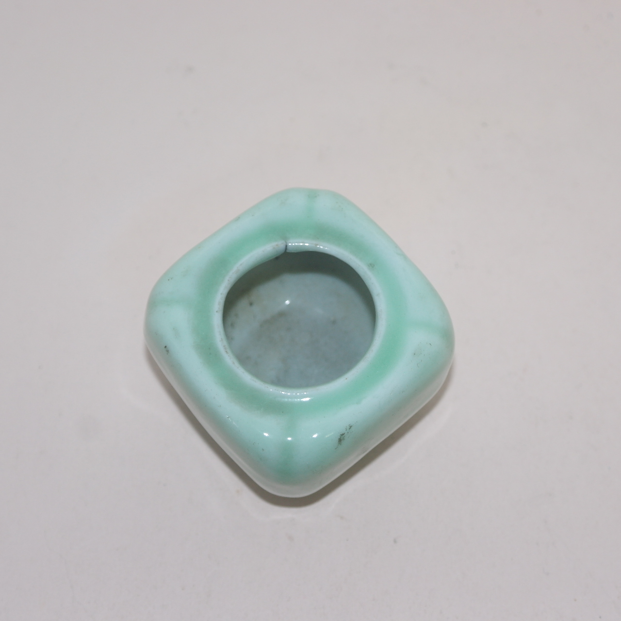 100년이상된 청자 사각과형 필세