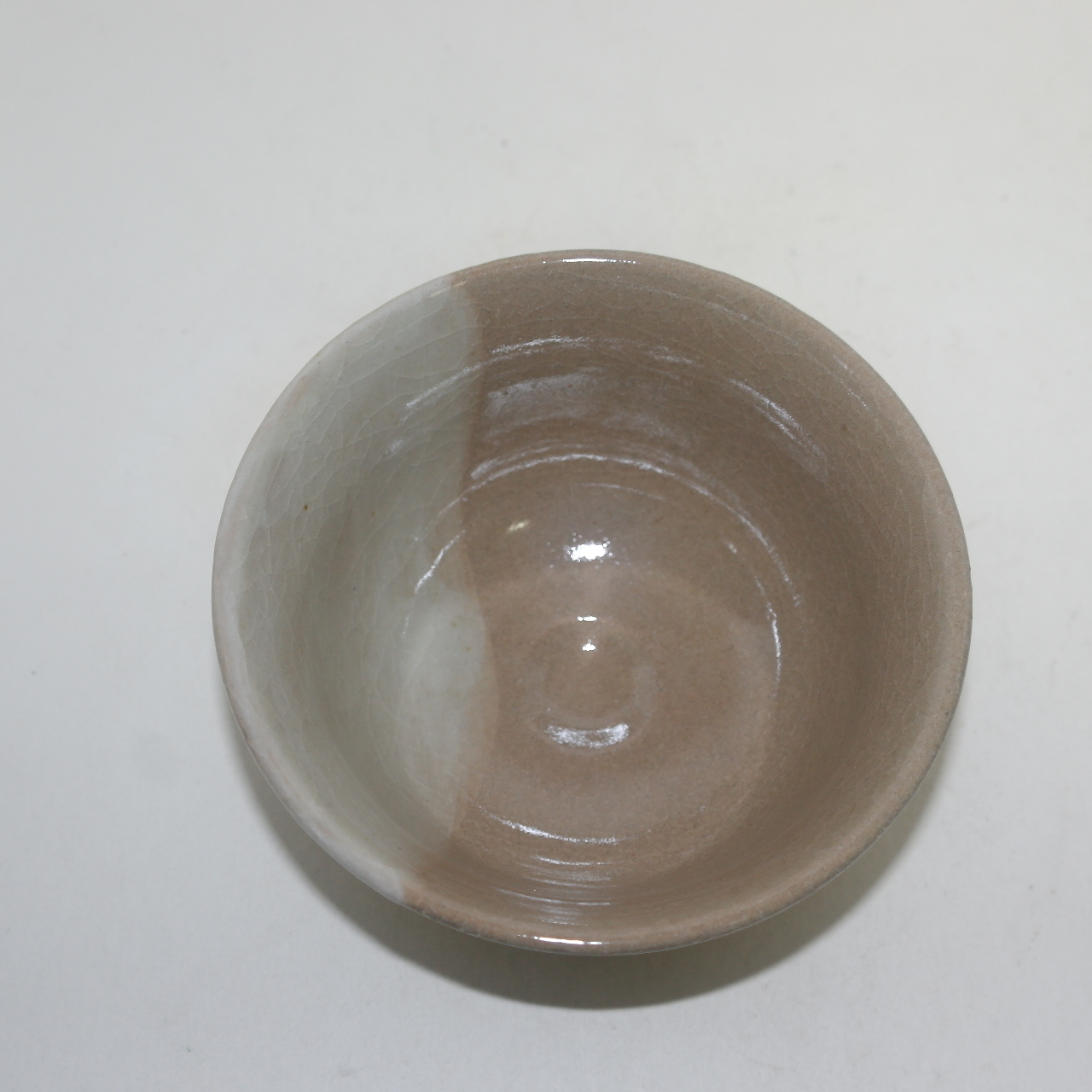 청자 철화화문 말찻잔