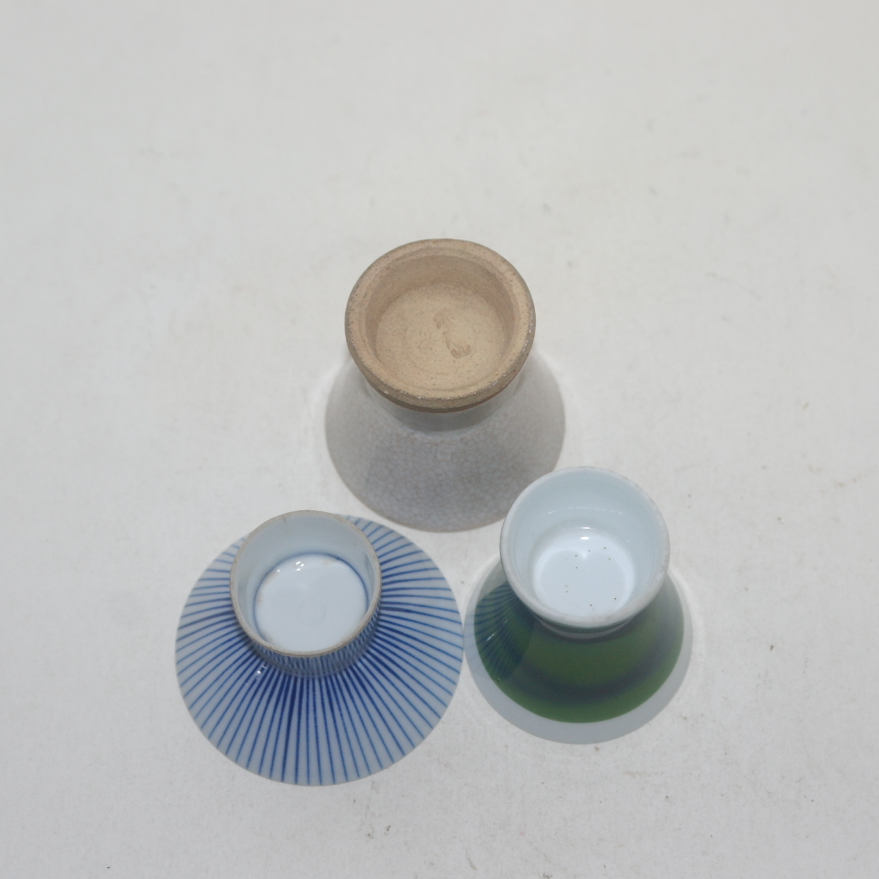 청자 굽다리잔 3점