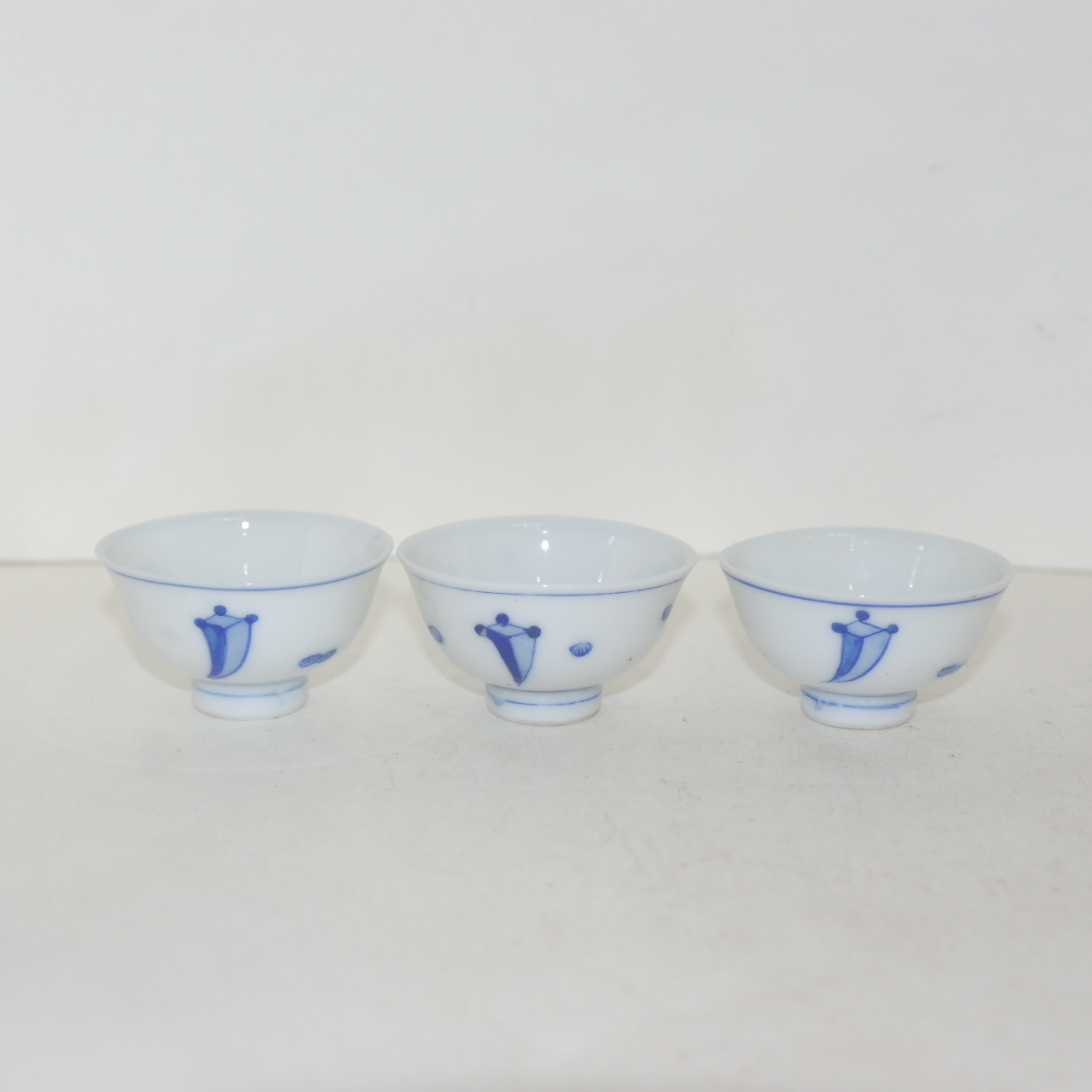 연대좋은 청화백자추상문 잔 3점
