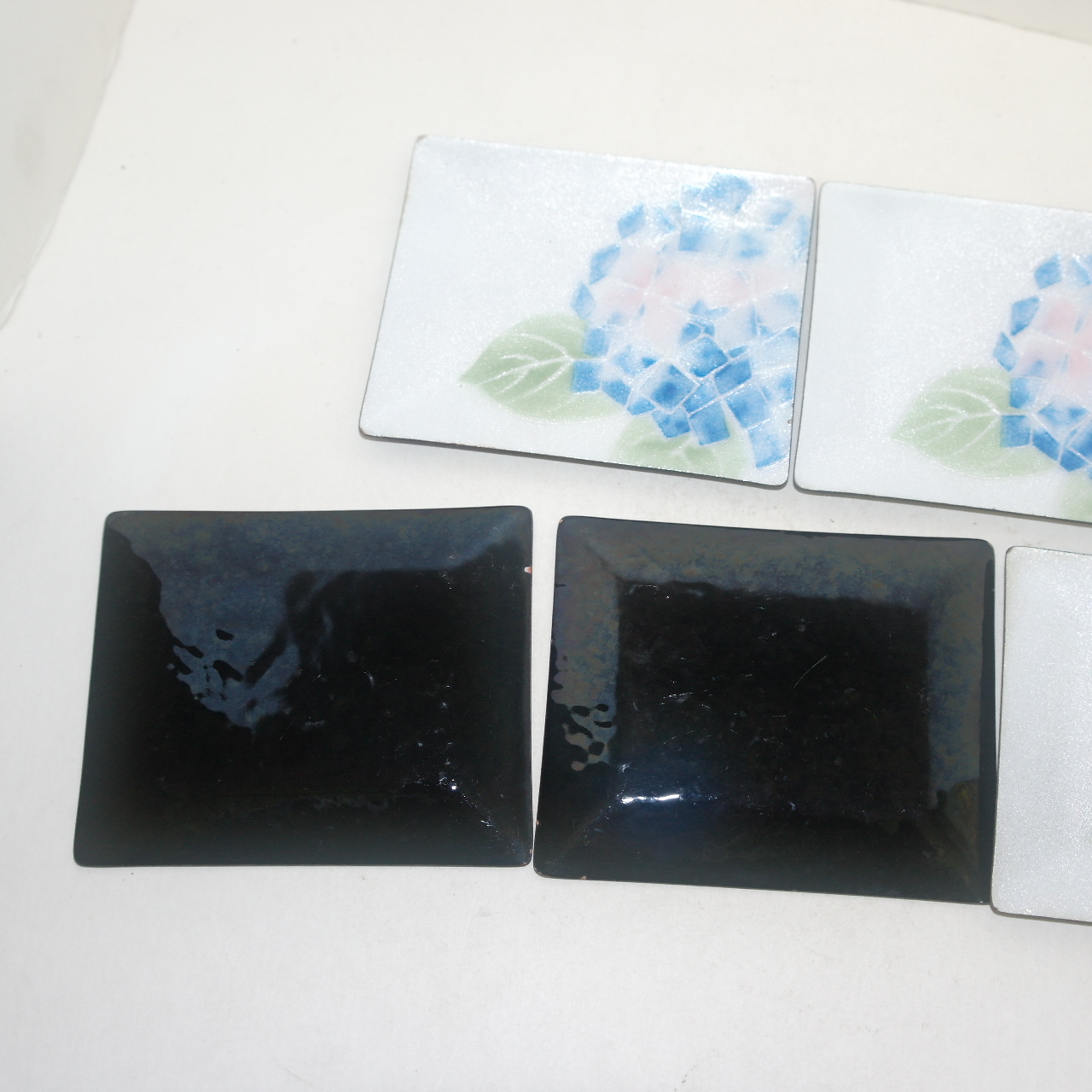 묵직한 금속칠보화문 사각차탁 5점