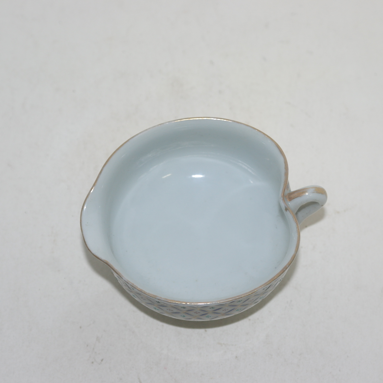 연대가좋은 구다니 청화백자금채추상문 수구