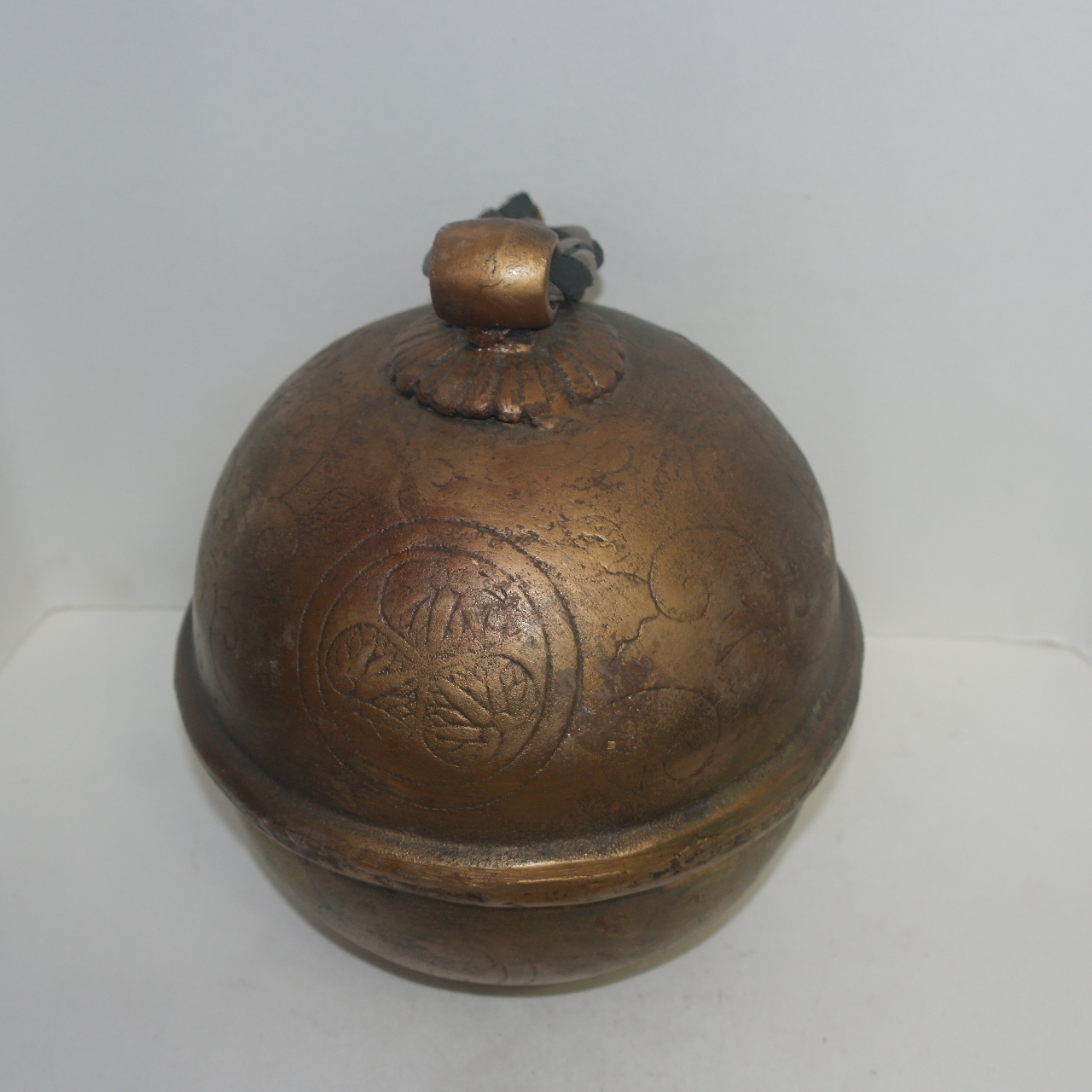 소리가 아주크게나는 무쇠로된 대형크기의 방울