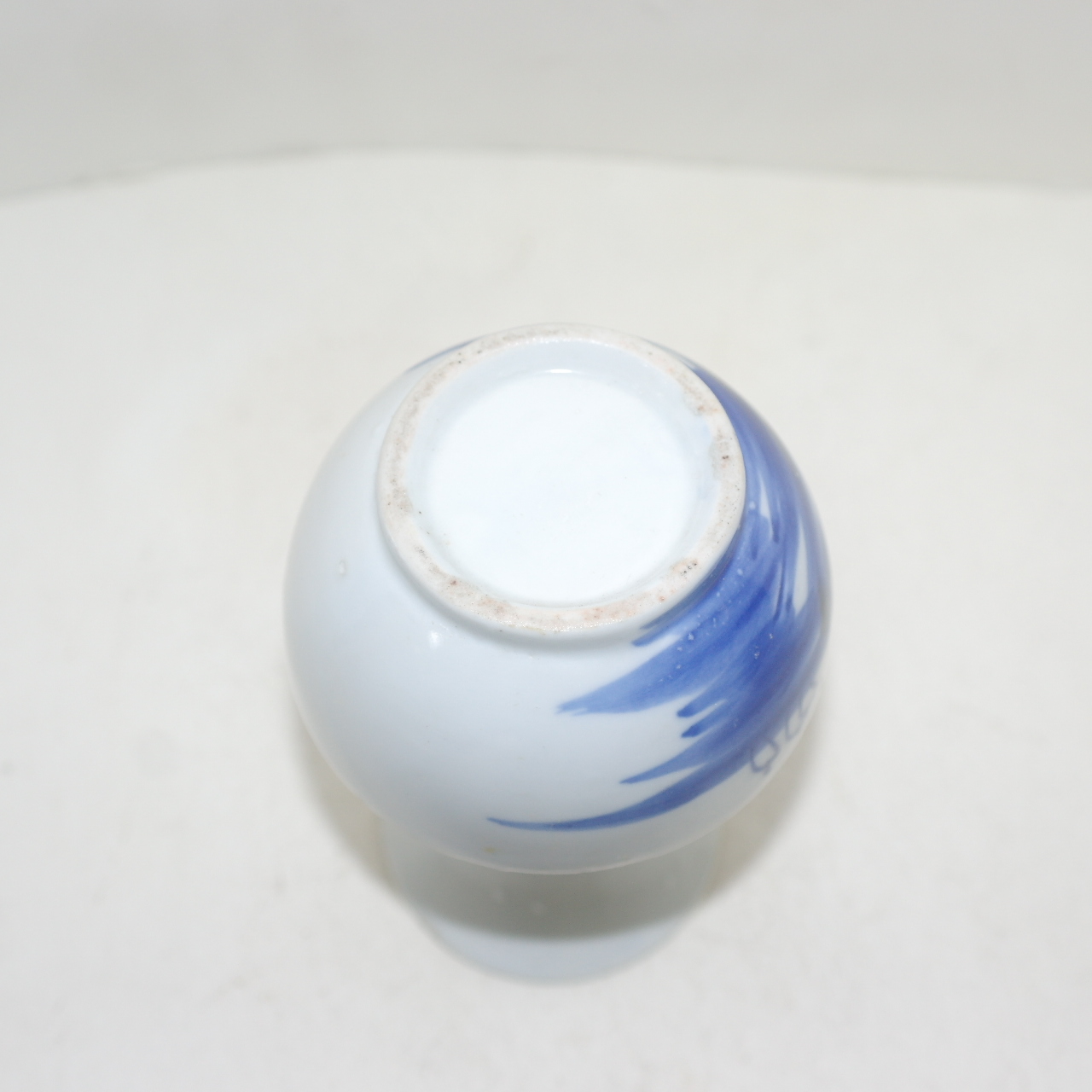 100년이상된 양촌이마리 청화백자산수문 주병