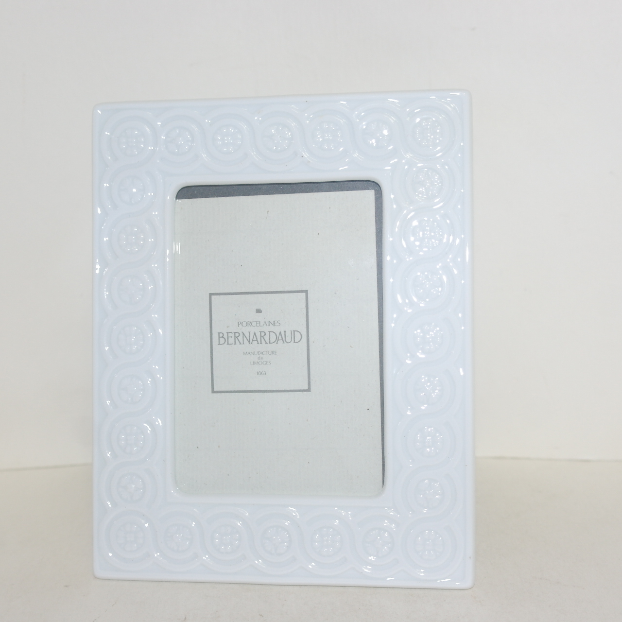 프랑스산 베르나르도(BERNARDAUD) 순백자 액자