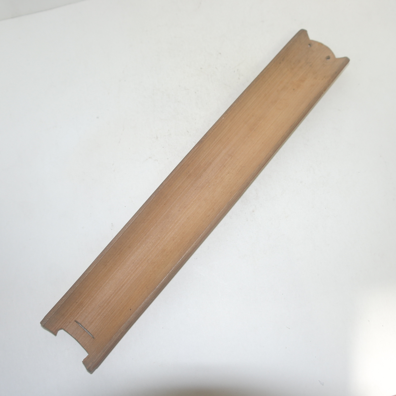 대나무에 산수화와 시문이 조각된 죽간액자