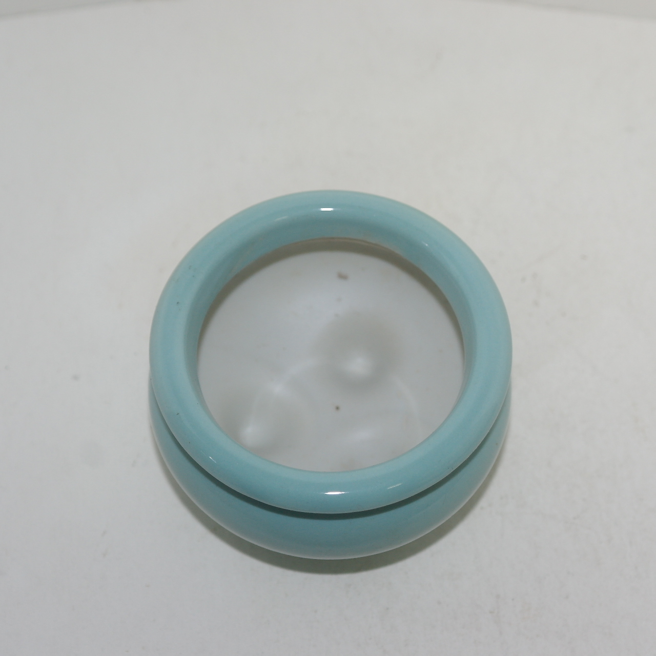 순청자 삼족 향로