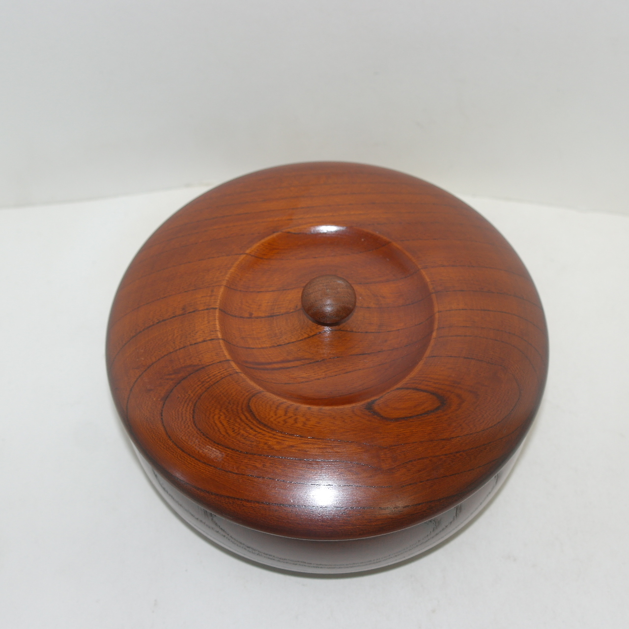 원목나무로된 결이 좋은 합