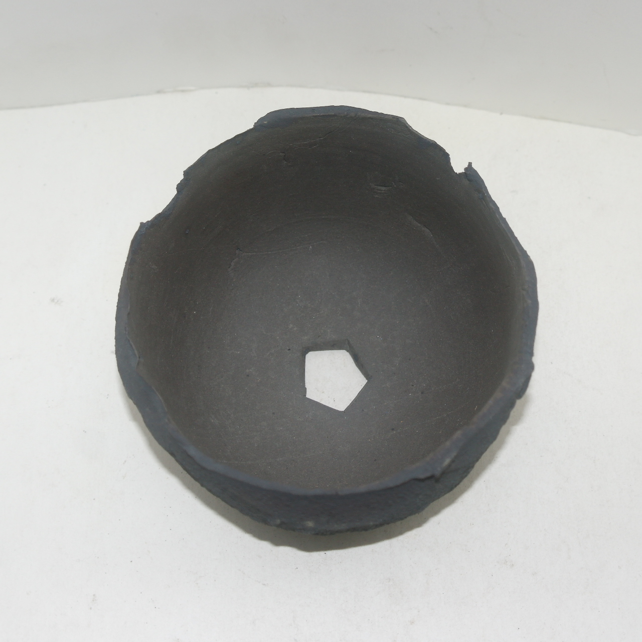 작가의 작품인 청자 화분