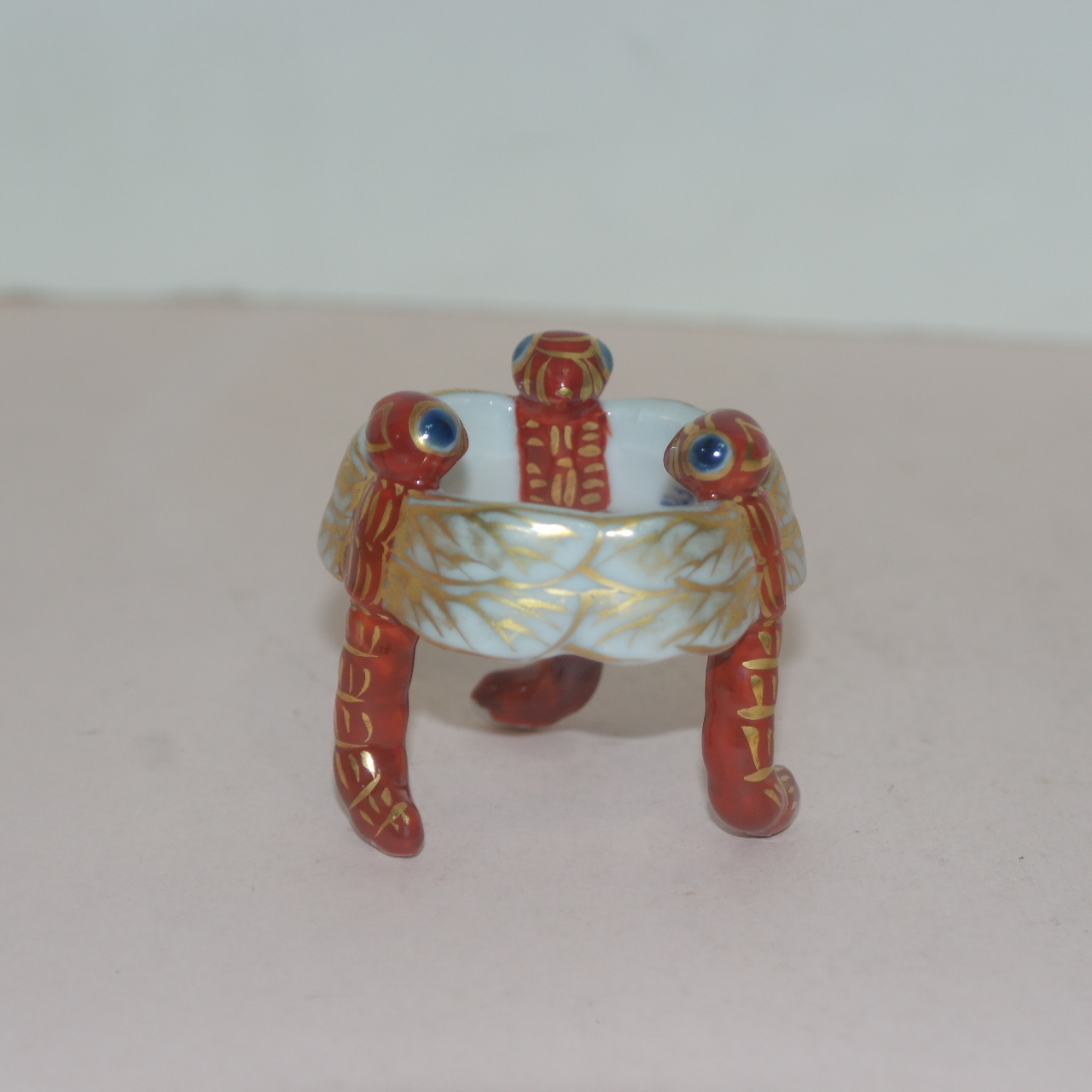 명품-진사백자 금채잠자리형 삼족차도구