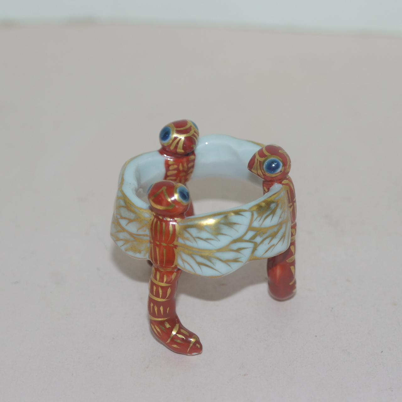 명품-진사백자 금채잠자리형 삼족차도구