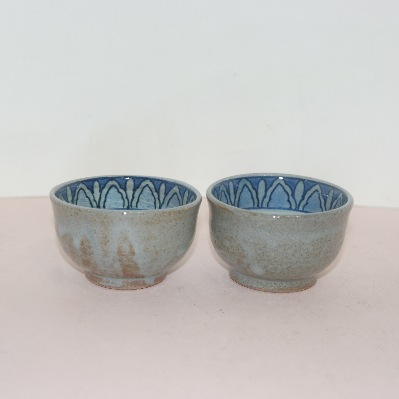 청자 청화조화문 잔 2점