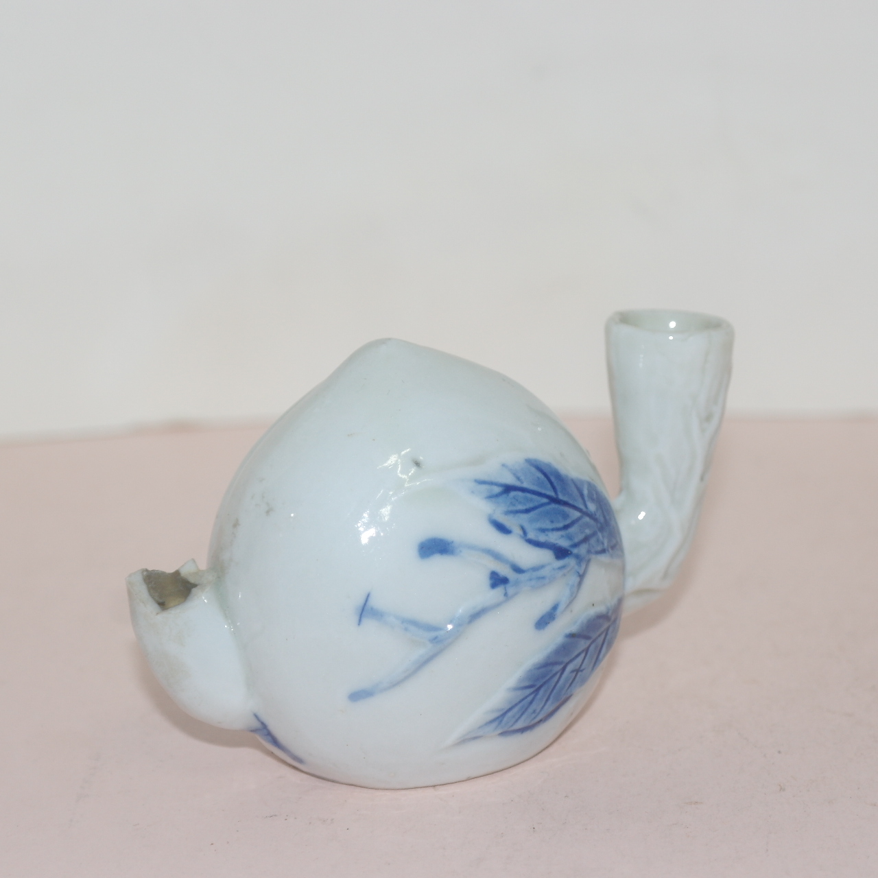 연대가좋은 청화백자 복숭아형 연적