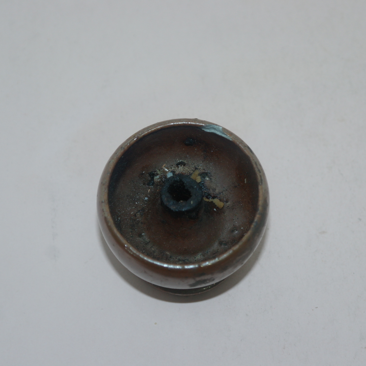 연대가좋은 흑유청자 등잔